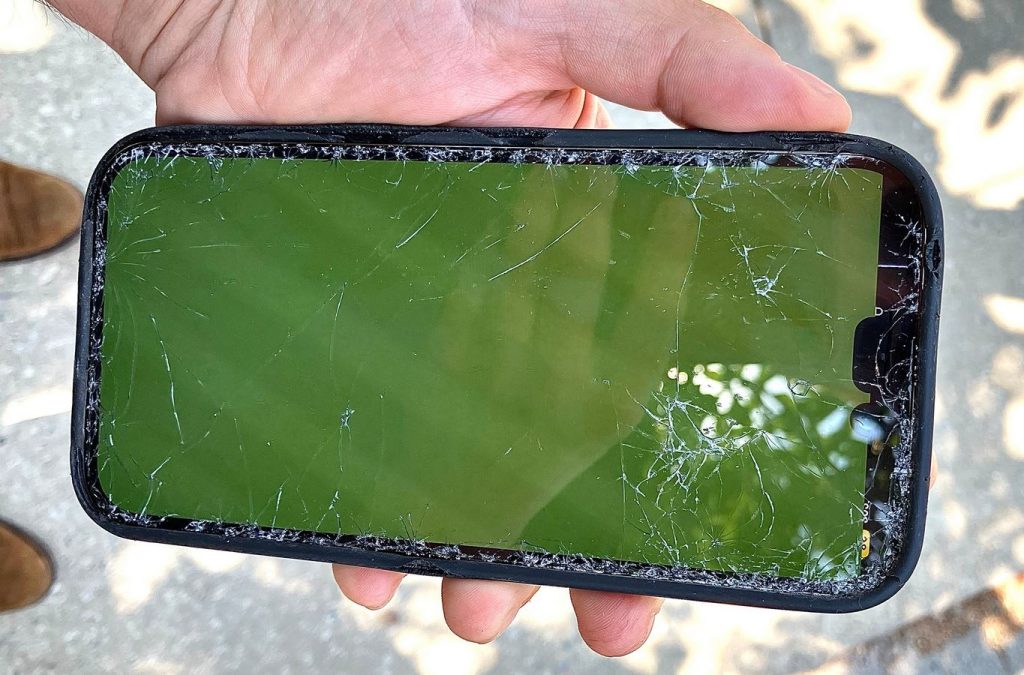 Проверить б/у iPhone