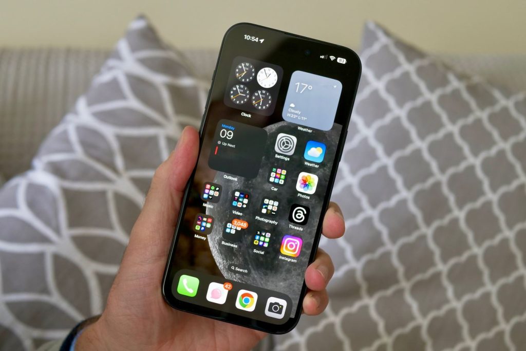 почему стоит купить iphone 15 plus