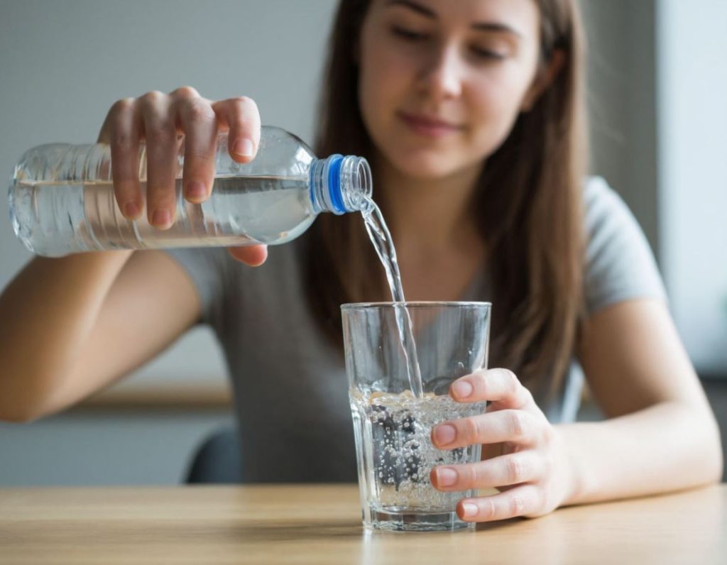 Сколько воды нужно пить