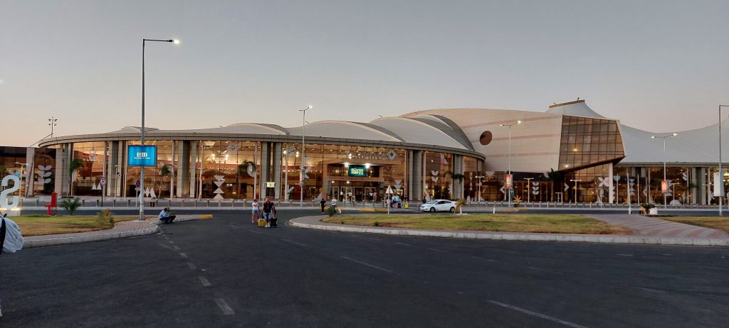 Худшие аэропорты мира 2025