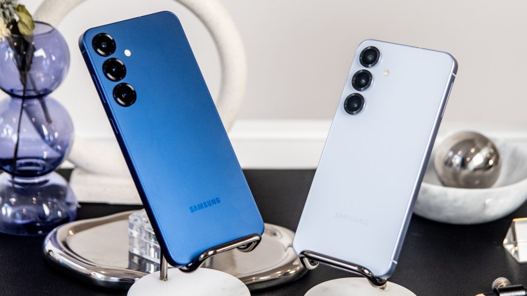 смартфон вместо iPhone 17