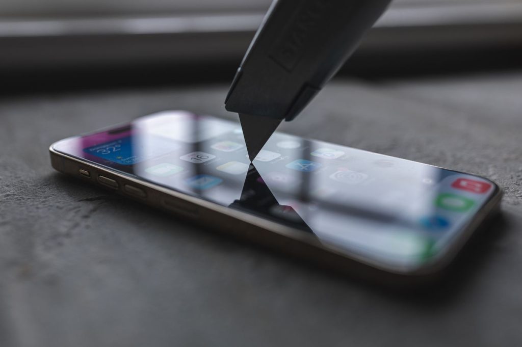 Плёнка или защитное стекло