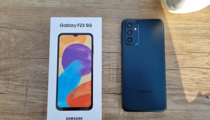 Б/у смартфон Samsung