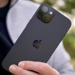 почему стоит купить iPhone 15 Plus