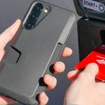 носить банковскую карту под чехлом телефона