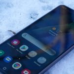 как защитить смартфон от холода