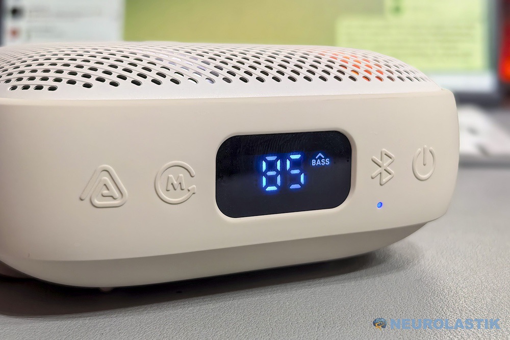 Дисплей колонки Soundcore Bome Go 3i